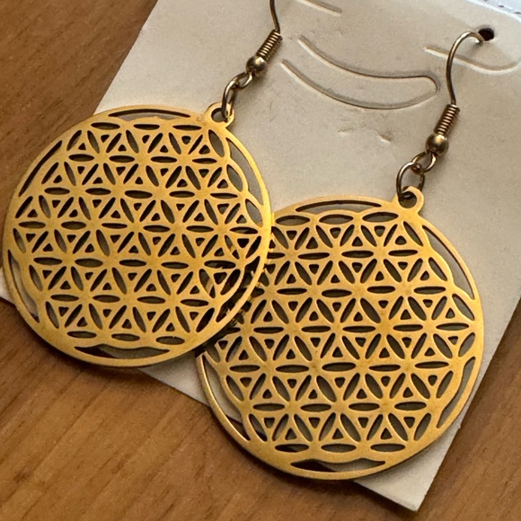 Flower of life gold plated earrings inch and a half - Picture 2 of 8